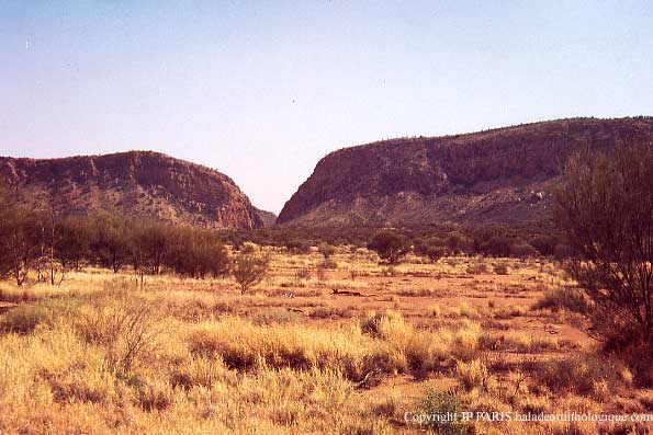 Simpsons Gap, MacDonnell Ranges