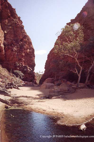 Simpsons Gap, MacDonnell Ranges
